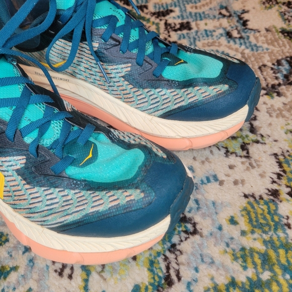 Hoka One Mafate Speed 4 Trail Running Vibrant Colored Shoes, Size 9 Womens - Picture 4 of 10